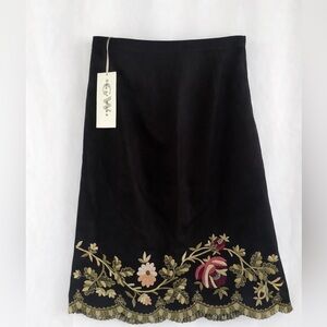 Vintage Graff Wear Black Embroidered Skirt Floral Boho Cottagecore